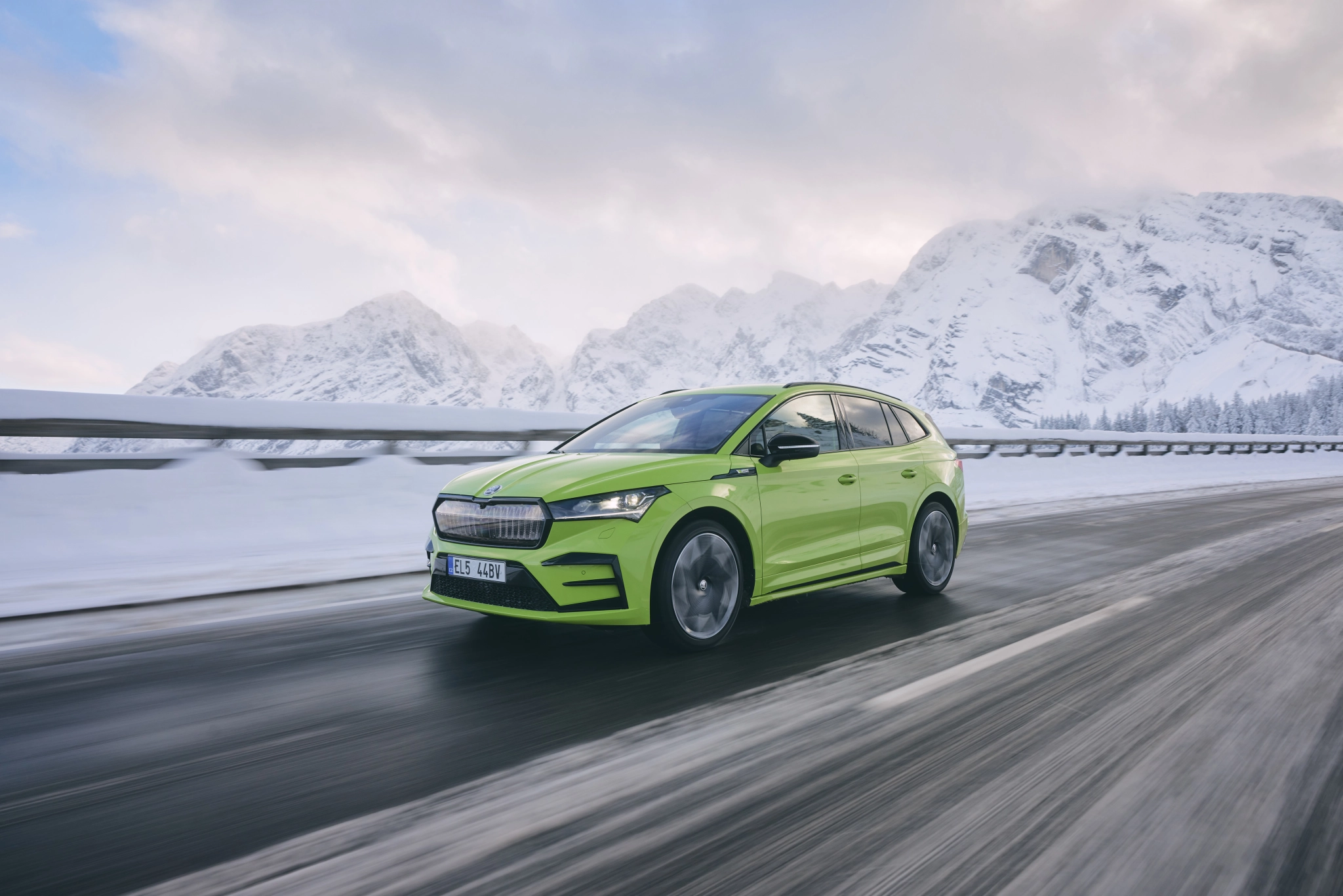 14 Skoda Enyaq Rs D105dddd 24d1d513