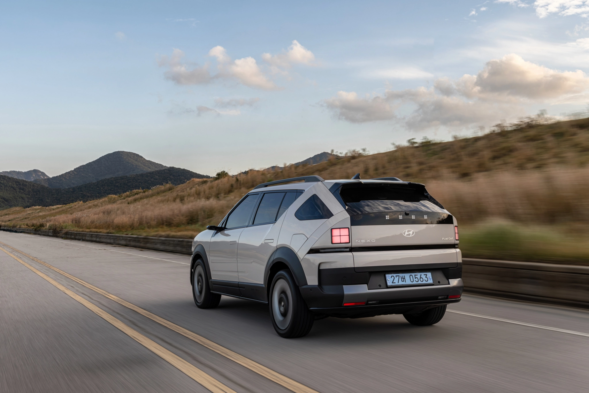 68842 HyundaiMotorsAll NewNEXOSetsNewStandardsinHydrogenTechnologyandElectrifiedMobility