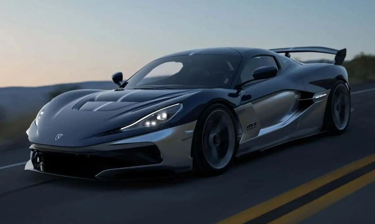 Deset automobila, deset VIP pozivnica