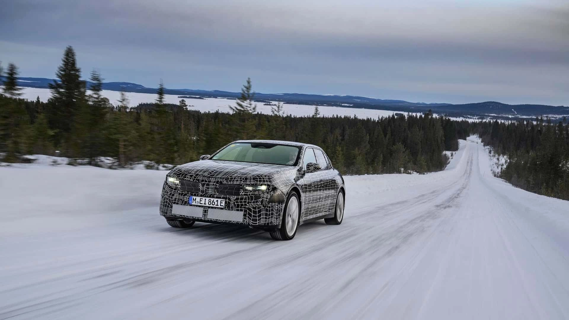 Bmw i3 berlina i prototipi durante i test
