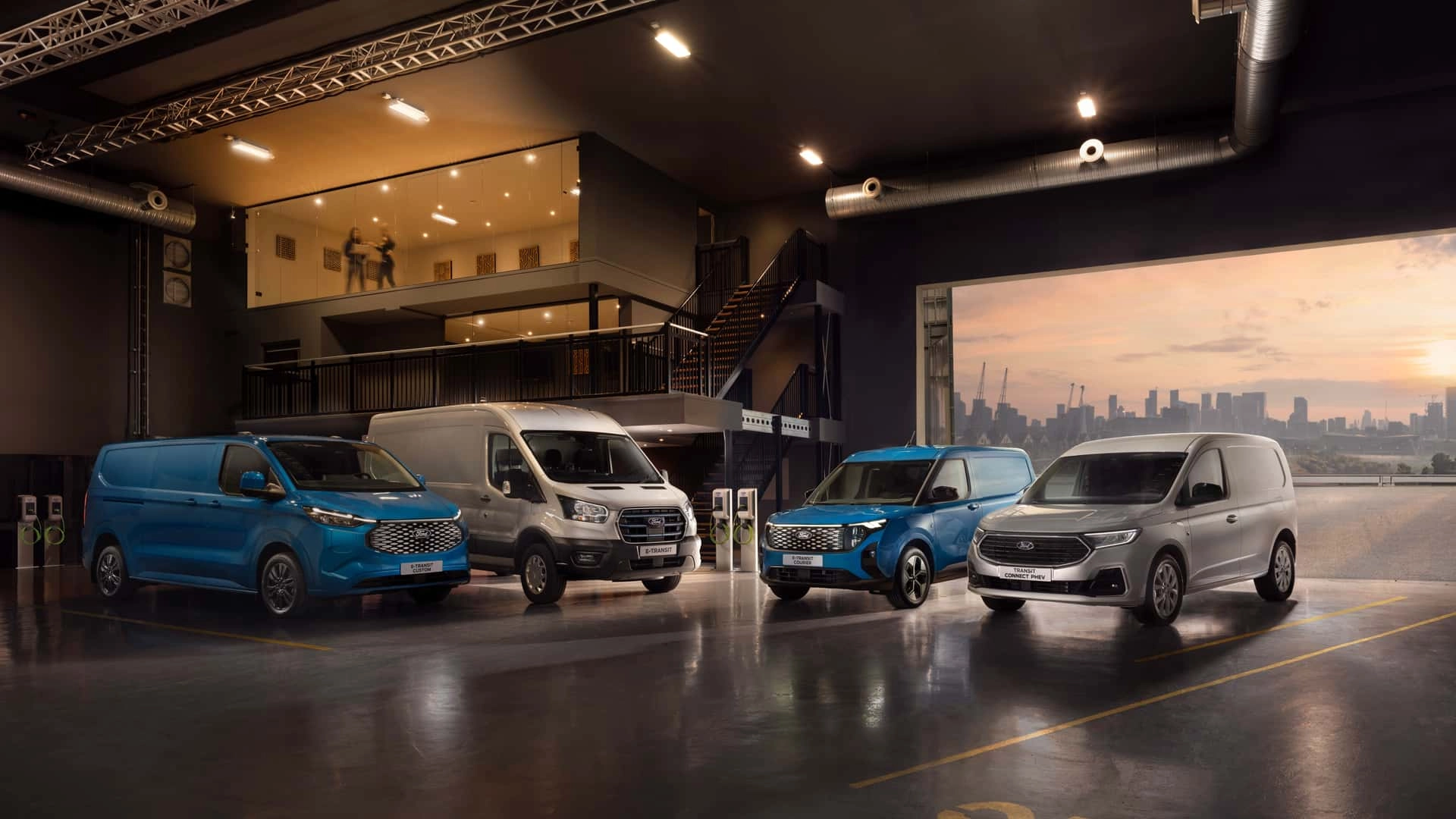 Gamma veicoli commerciali elettrici ed eletrificati ford