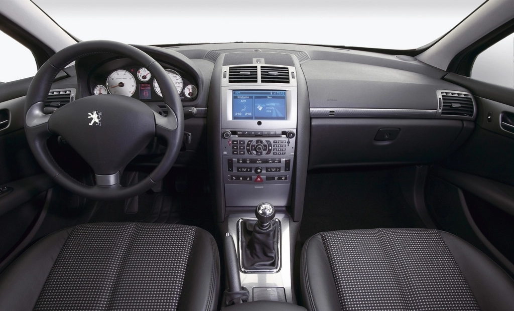 PEUGEOT407 492 10