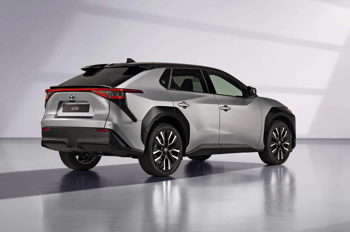 2025 Bz4x Awd Main 2