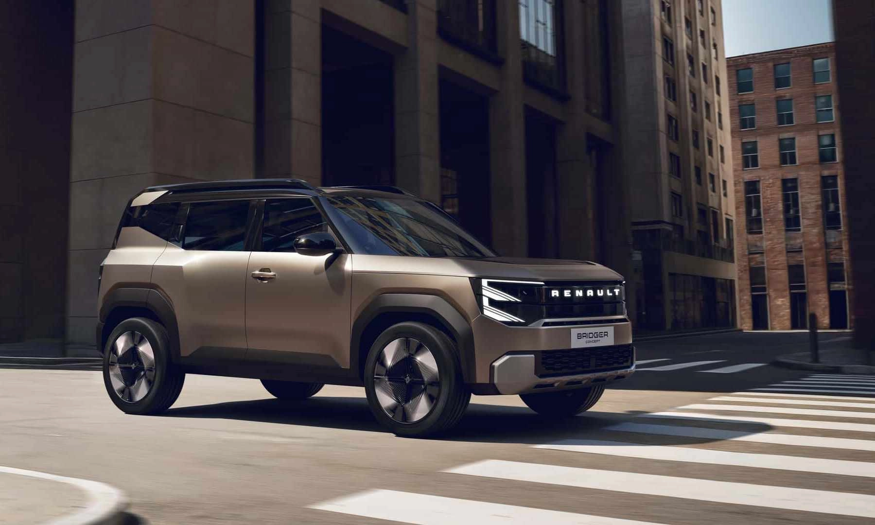 Mališan sa rezervnim točkom na leđima i hibridnim pogonom