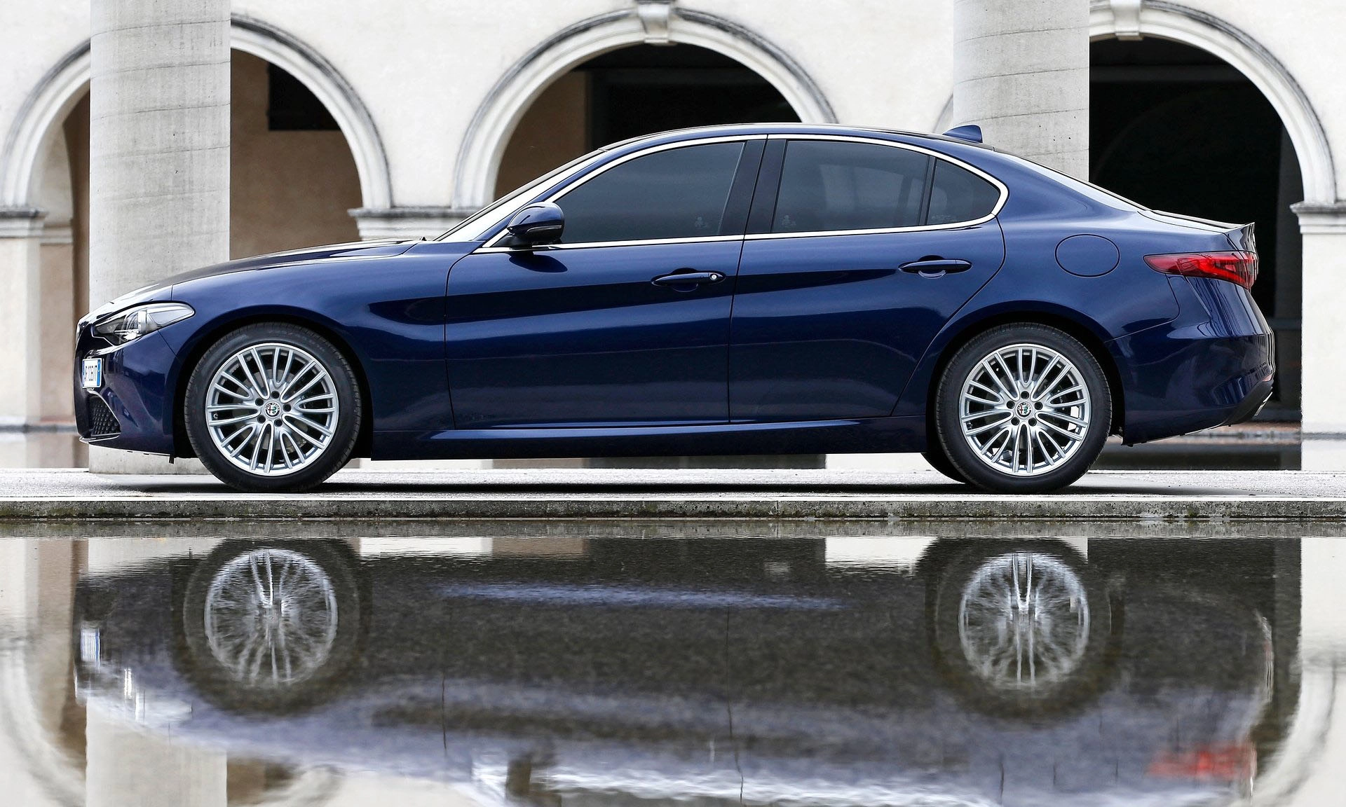 Alfa Romeo Giulia 2016 HD 57aec51c1b8283c1f1208b827eeb5118305f4d9f0